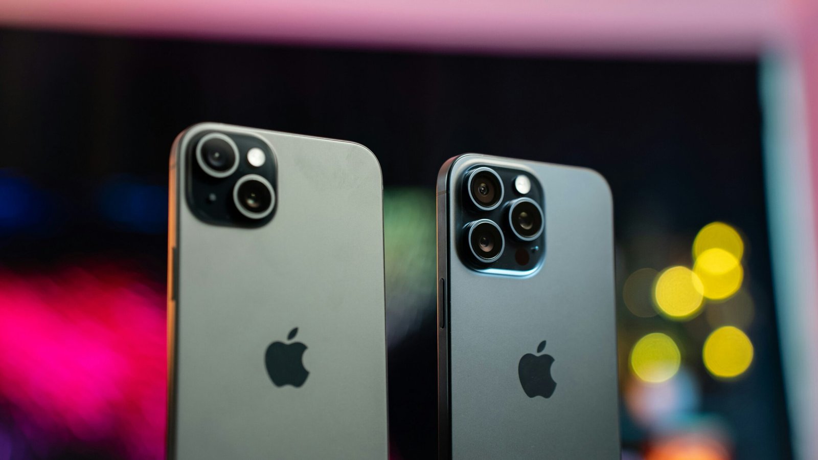 iPhone 14 vs. Samsung Galaxy S23: Which Flagship Reigns Supreme?